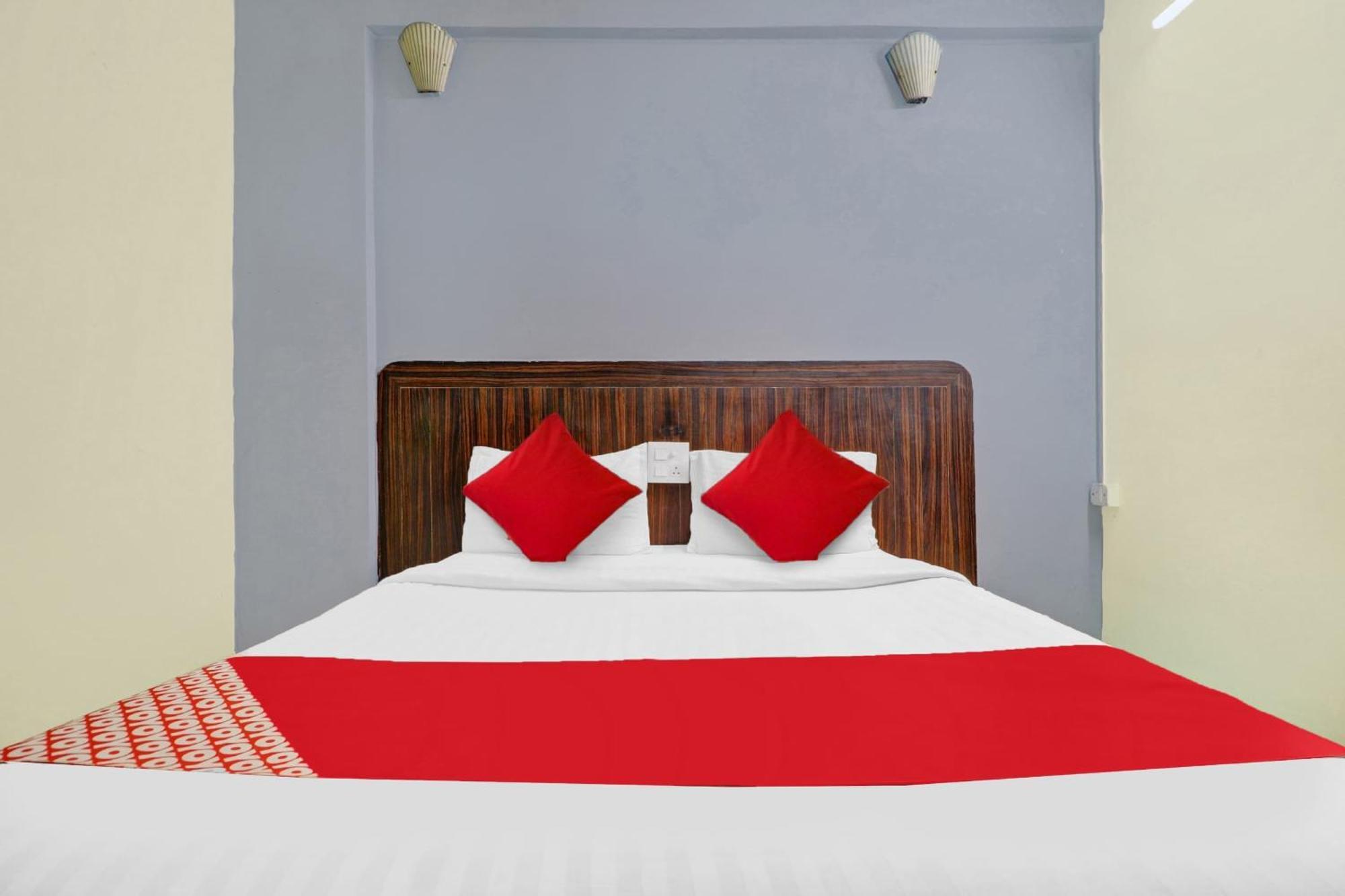 Hotel O Hrr Hotels Near Paradise Circle Secunderabad ภายนอก รูปภาพ